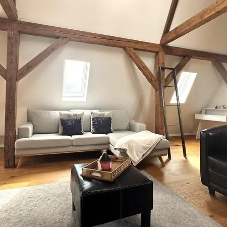 Design Loft Mit Stadtblick דירה