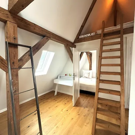 Design Loft Mit Stadtblick דירה